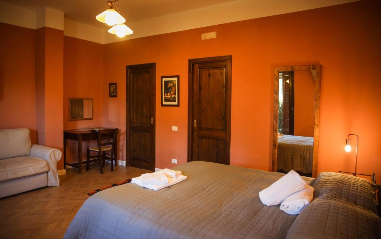 Agriturismo Podere S. Croce Saturnia Exterior photo
