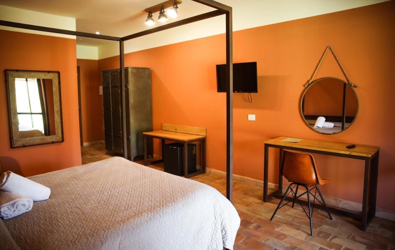 Agriturismo Podere S. Croce Saturnia Exterior photo