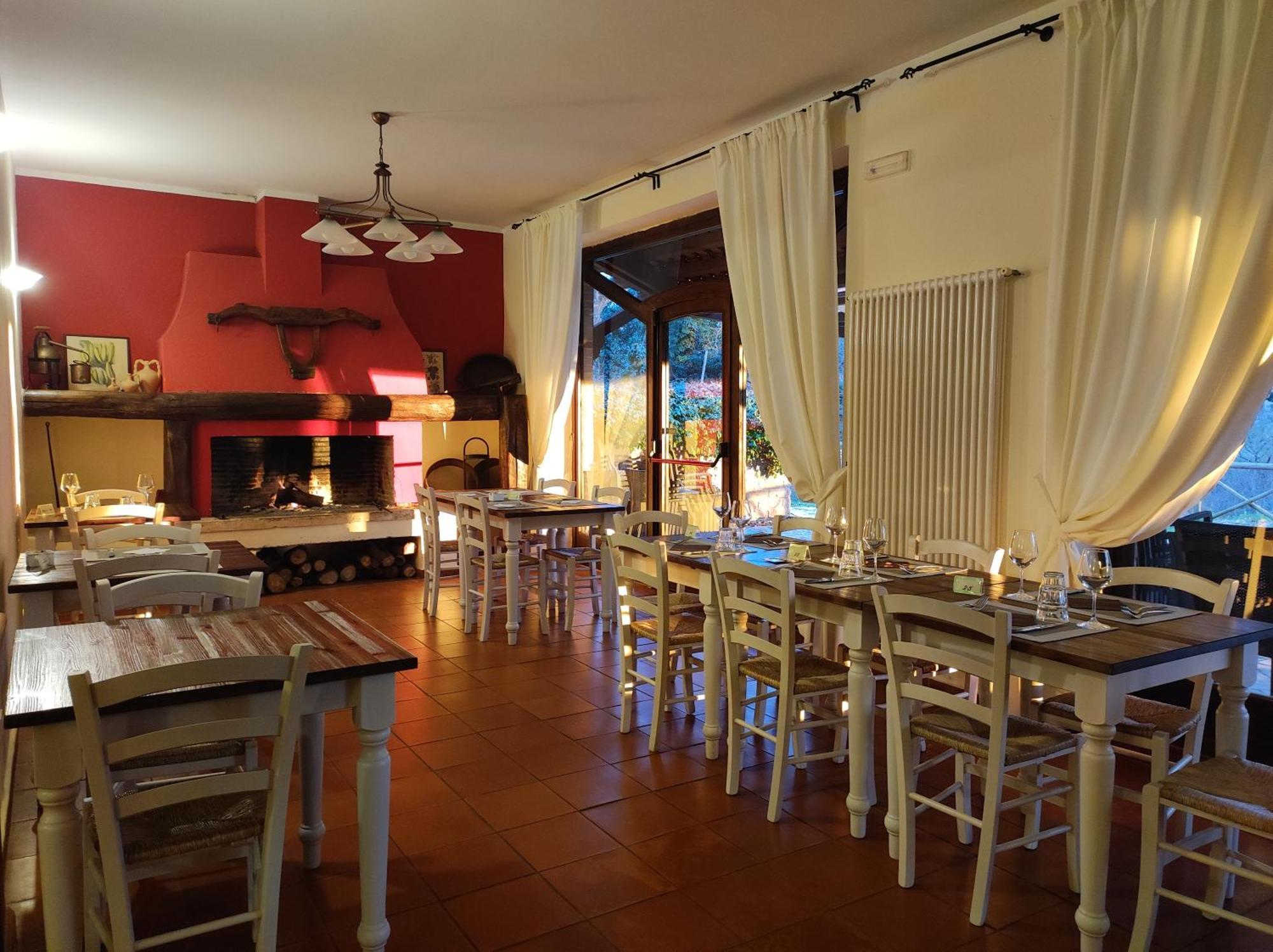Agriturismo Podere S. Croce Saturnia Exterior photo