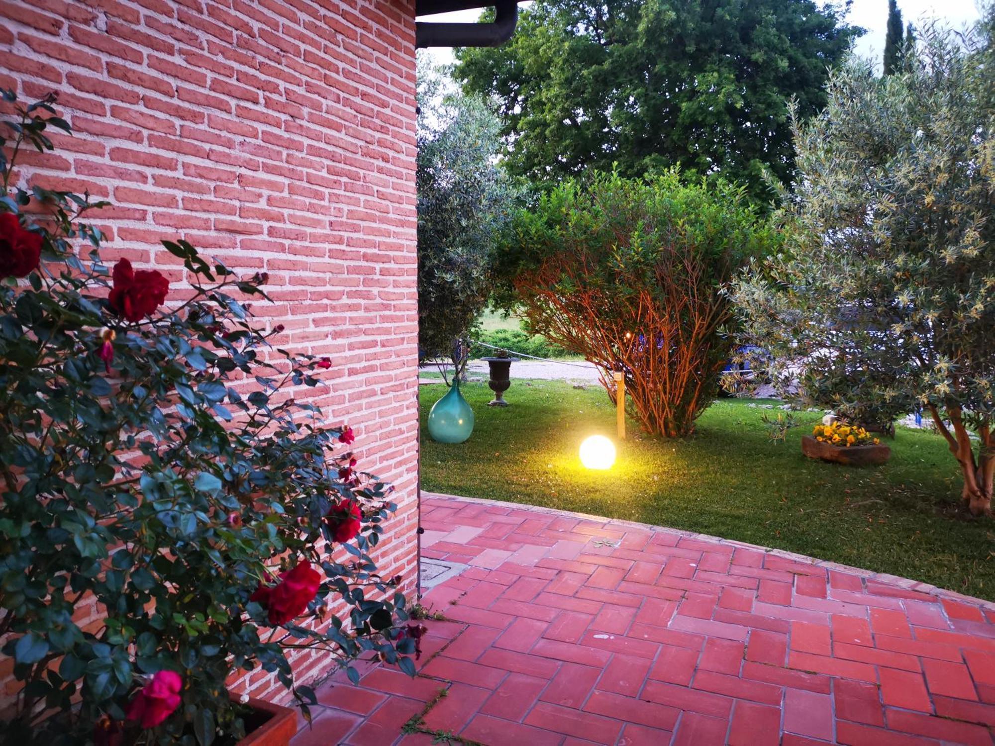 Agriturismo Podere S. Croce Saturnia Exterior photo