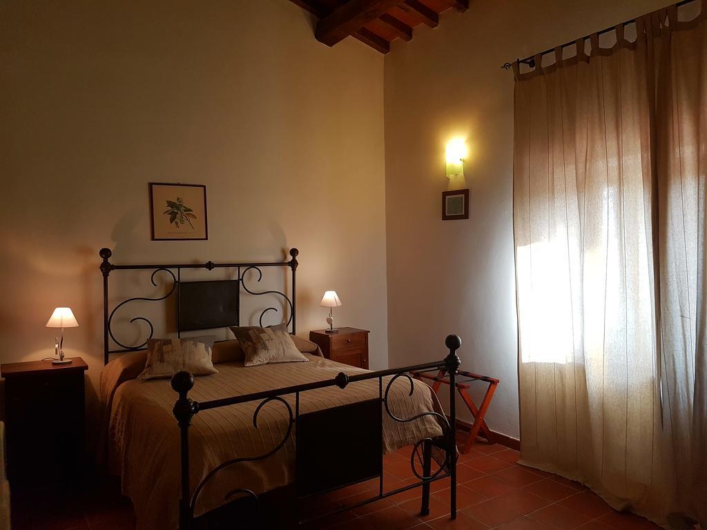 Agriturismo Podere S. Croce Saturnia Exterior photo